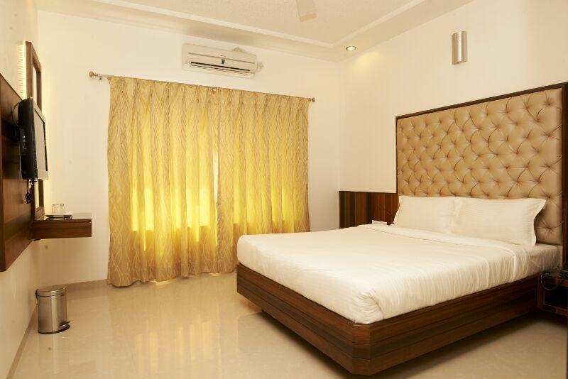 Collection O Satyan Inn Shirdi Zimmer foto